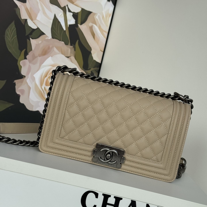 Ch**el leboy series bags